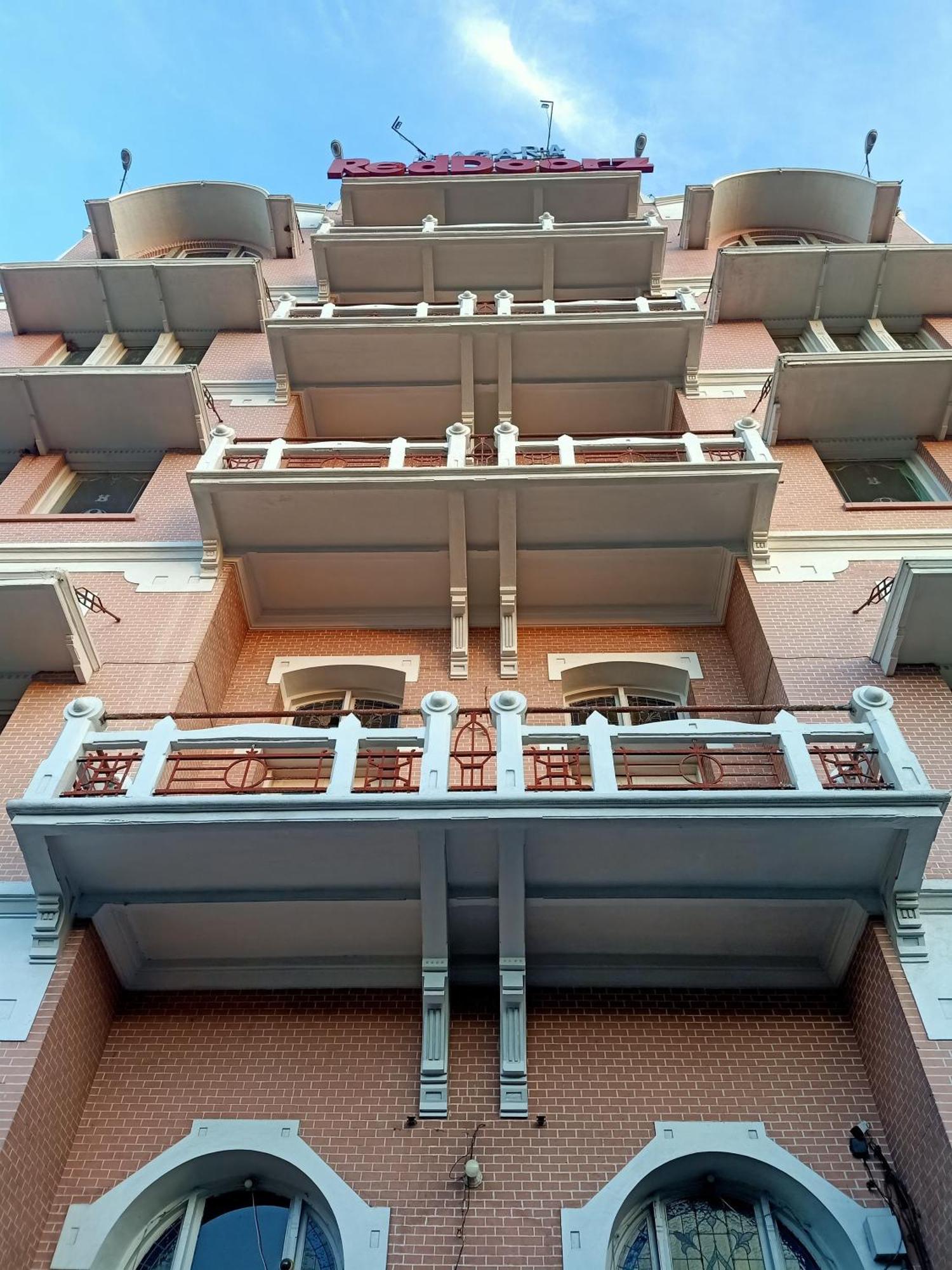 Hotel Niagara 拉旺 外观 照片